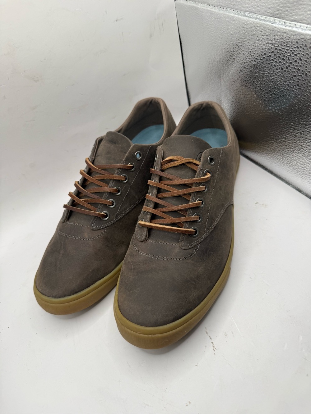 SeaVees Men's Brown Leather-Look Low Top Sneakers with Gum Sole